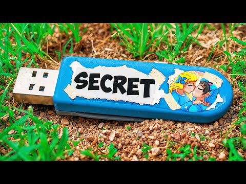 I Found Crystal's Secret World in Minecraft…