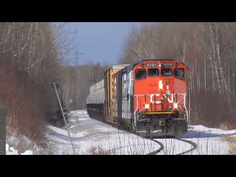 Classic Power on CN Train L569 at Barnaby