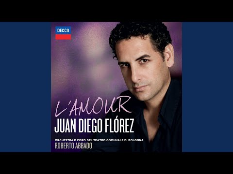 Ο οξύφωνος [[#Juan Diego Flórez [Χουάν Ντιέγκο Φλόρες]#]] ερμηνεύει την άρια του Georges [Ζωρζ] «Viens, gentille dame» [«Έλα, καλή κυρία»] από την οπερά-κωμίκ La Dame blanche [Η Λευκή Κυρία] (1825) του [[#François-Adrien Boieldieu [Φρανσουά-Αντριέν Μπουαλντιέ]#]], με τη συνοδεία της Orchestra del Teatro Comunale di B ologna [Ορχήστρας του Δημοτικού Θεάτρου της Μπολώνιας] σε μουσική διεύθυνση [[#Roberto Abbado [Ρομπέρτο Αμπάντο]#]]: η φωνητική δεξιοτεχνία, η λυρικότητα και η διευρυμένη ορχηστρική παρουσία συνιστούν χαρακτηριστικά γνωρίσματα της οπερά-κωμίκ του 19ου αιώνα.