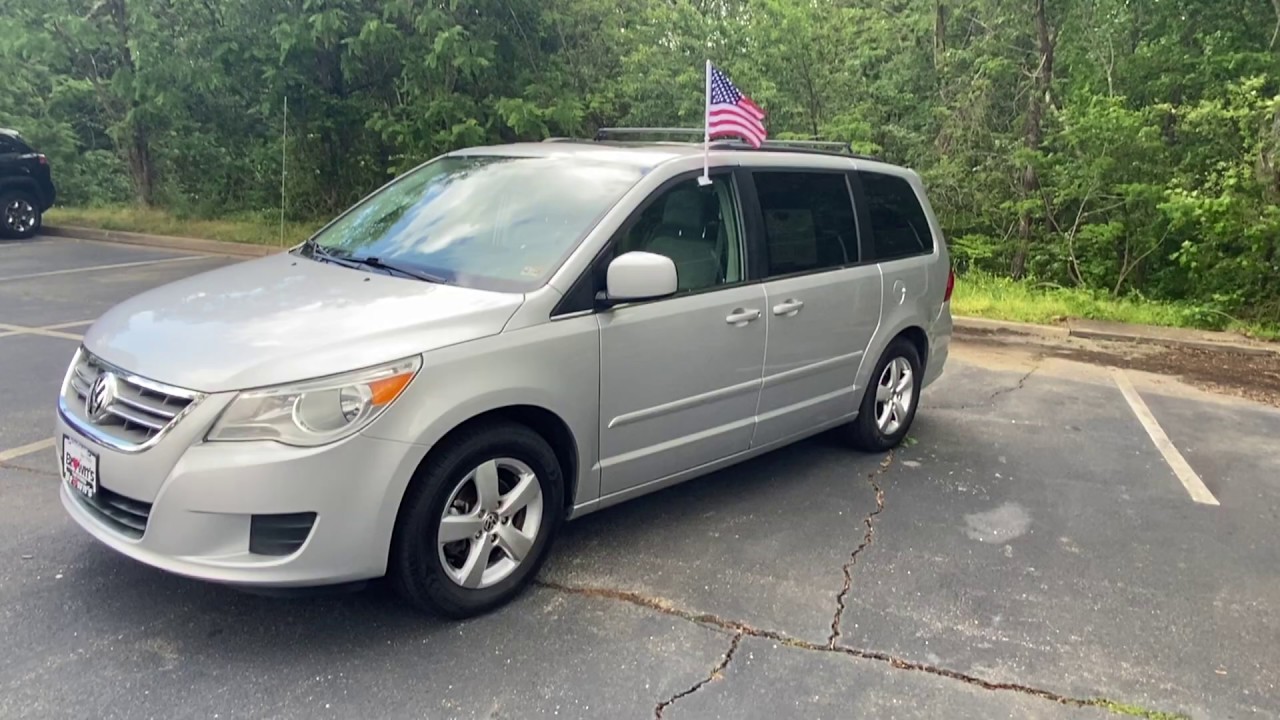 2011 Volkswagen Routan SEL