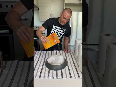 How to magically clean a pan!