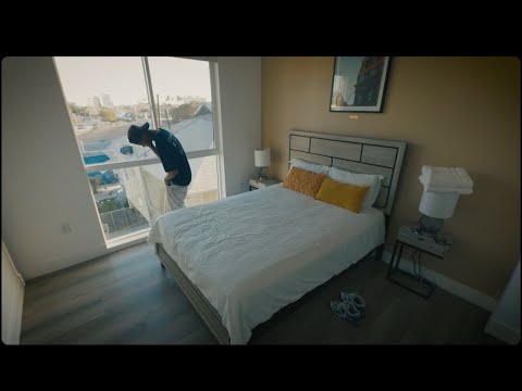 Mani Coolin - Keep Calling (Video)