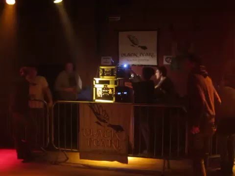 Jeugdzonde meets Rub a Dub Black Pearl