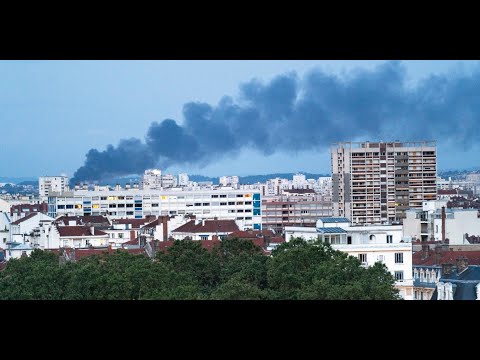 Violences urbaines : pourquoi les émeutes nuisent aux trafics de drogue