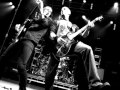 Alter Bridge- Isolation + Lyrics.