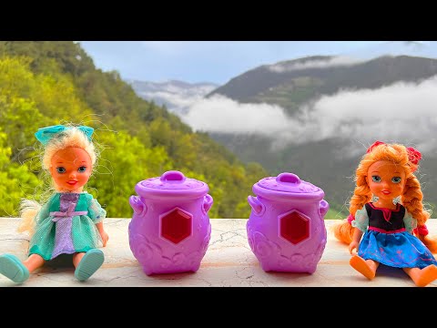 Elsa and Anna toddlers search for the magic plant