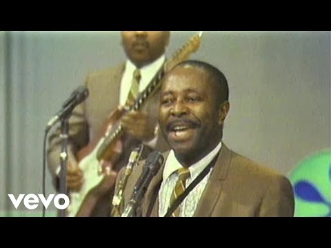 Louis Jordan & His Tympany Five - GI Jive (Live)