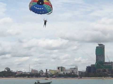 [Sagnik]: Para-Sailing Landing.AVI