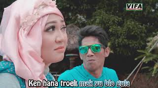 Download lagu BERGEK FEAT AYU KARTIKA - JANJI SILOP PUTOEH ALBUM HOUSE MIX DIKIT-DIKIT 4 FULL HD mp3