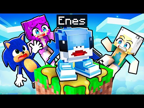 TEK BLOKTA BEBEK BRAINROT GİBİ DAVRANDIM... 😨 Minecraft