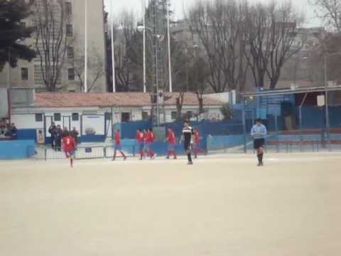 Minuto 53. Ángel de cabeza hace el 4-0 para el Orcasitas