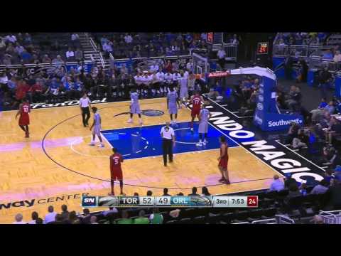 Raptors Highlights: Lowry And-One - November 6, 2015