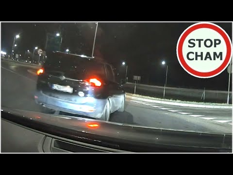 Agresor drogowy w Oplu z trójka dzieci na pokładzie #1410 Wasze Filmy
