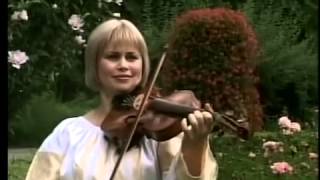 Lucia Sacaliuc - Batuta de la Chetrosu (SPIROS GALATI)