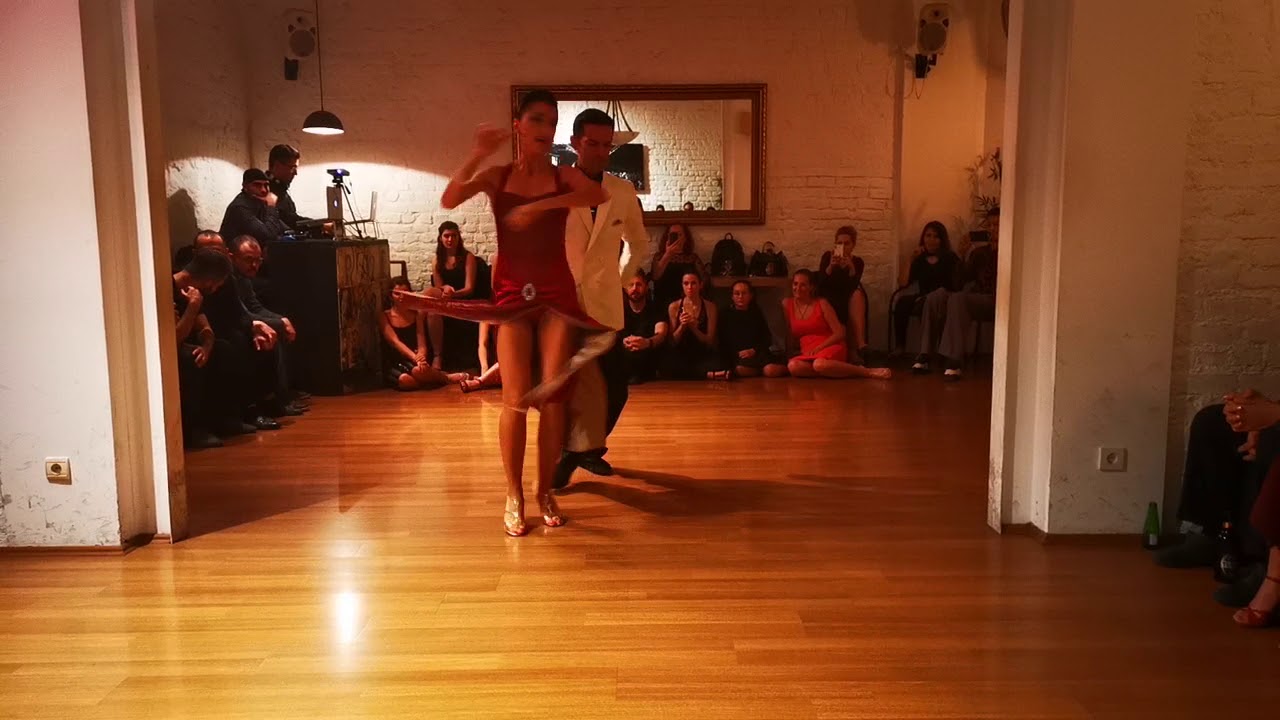 Miguel Calvo & Pelin Ercan Calvo @333(3/5)