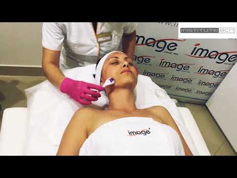 Image BCN Lumen Peptides - Peptydowy zabieg rozjaśniajacy