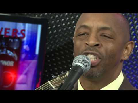 FOX 2 9AM CHUCK FLOWERS PERFORMS