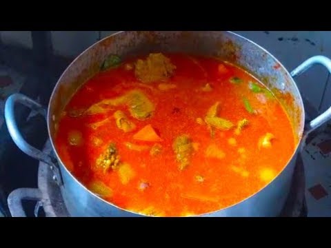 Homemade Chicken Curry - Cooking Lifestyle In Family - Cambodian Traditional Food Video