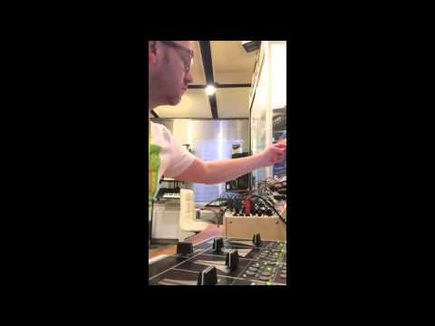 Nova Caza Sunday Modular Jam