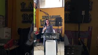 Download lagu Sion br. Sinaga nyanyi di Lapo Batak, Jakarta #borusinaga #tarpaima #lagubatak mp3
