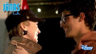 Jonas Brothers - Summer Rain (Music Video)