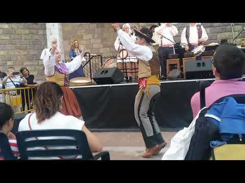FOLKLORE DE CANTABRIA V DANZA... AIRE!!!🎶🥁💖