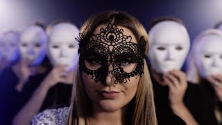 Musik-Video-Miniaturansicht zu Maske Songtext von Adriana