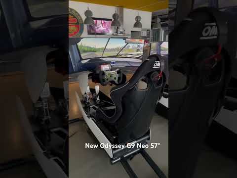 Samsung Odyssey G9 57“ vs 49“ on our Racing Simulator