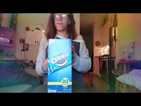 30 Four Count Pack of Oreos Unboxing