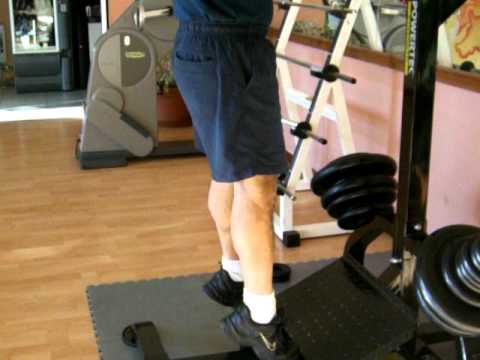Calf Raise macchina