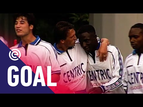 WAT EEN STREEP VAN ABDUL RAHMAN ISSAH ☄️ | FC Utrecht - De Graafschap (19-09-1999) | Goal