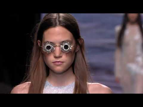 Desfile Oficial de Fernando Claro en Mercedes-Benz Fashion Week