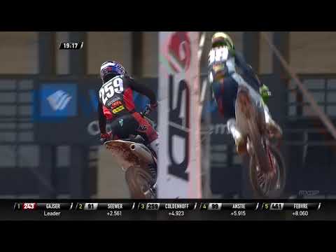Max Anstie passes Glenn Coldenhoff - MXGP Race 1 - MXGP of Indonesia 2019