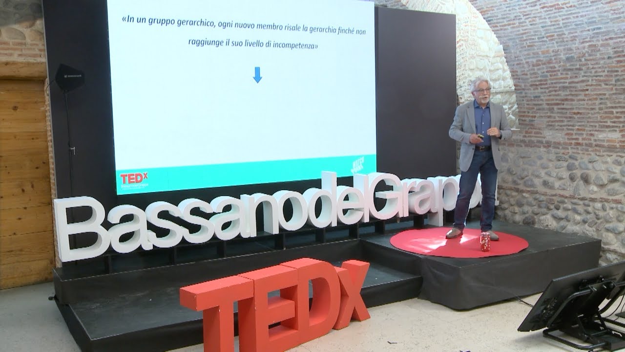 Potere del caso: quando l’imprevisto diventa opportunità | Andrea Rapisarda | TEDxBassanoDelGrappa