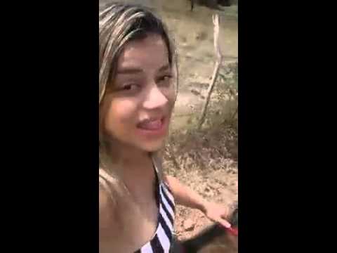 Tati vaqueira canta toada da mulher