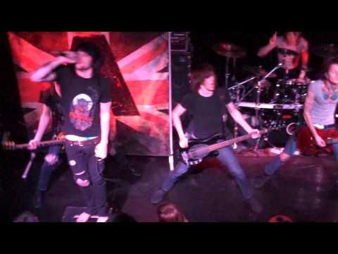 Asking Alexandria- Alerion and Final Episode (Let's Change The Channel)