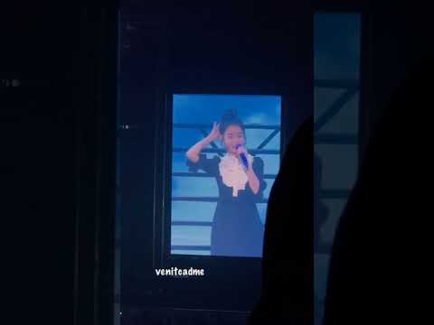 191229 IU (아이유) - Good Day - IU concert Love Poem Tour In Jakarta Day 2