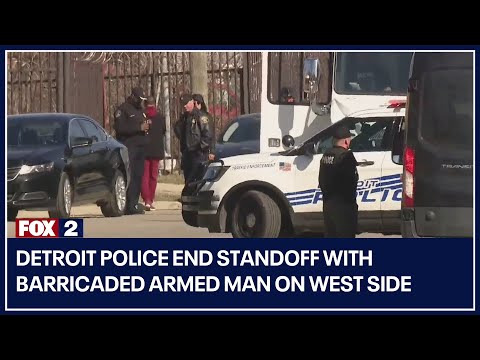 Detroit police end standoff with barricaded armed man on west side