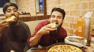 Expo PizZa Point Bahadurabad karachi//Ubaidsquad05 full enjoy on masti