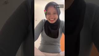 Download lagu Desi Feryandi dancing caterpillars mp3