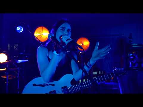 Natalie McCool Live - Take Me To Your Leader at Signature Live Sessions