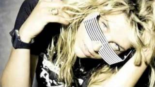 Kesha - Blind