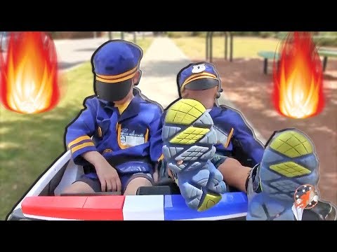 Little Heroes Classics - The Fire Engine, The Kid Cops, The Stealer and The Spark