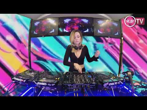 DANIKA - Live @ PLAY TV 4.04.2018