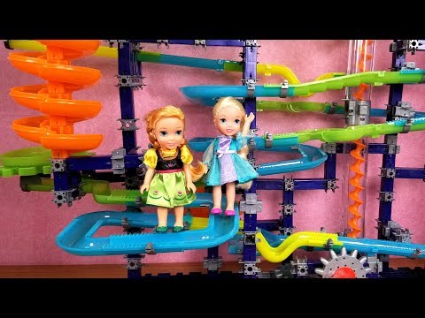 Marble Run ! Elsa and Anna toddlers - light up stacking building blocks - playdate