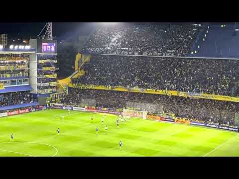 "Desde pendejo yo te vengo a ver / Boca-Corinthians, 1:1 (17.5.2022)" Barra: La 12 • Club: Boca Juniors