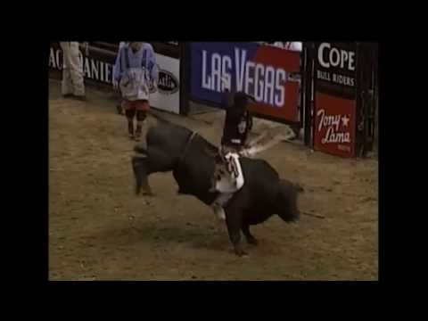 Tony Mendes vs Black Ghost - 00 PBR St. Louis (86.5 pts)