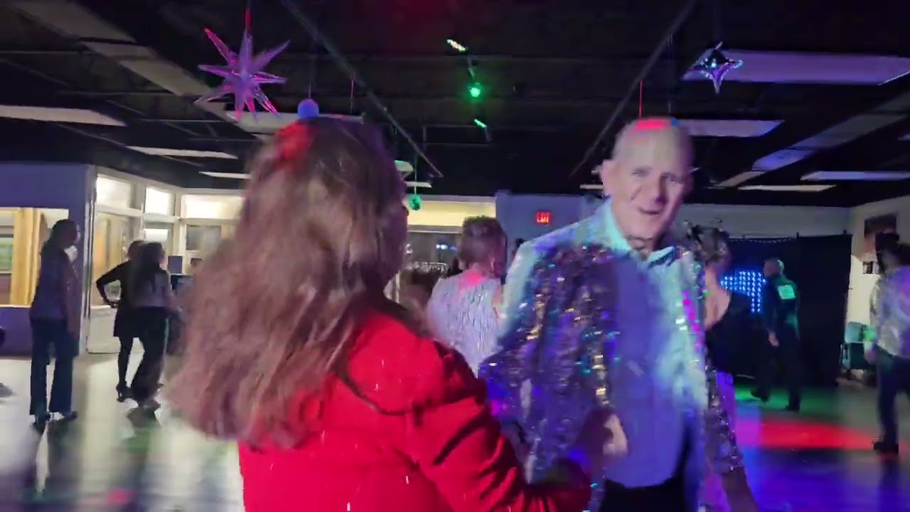 Kicking off our 💎 Diamonds & Denim Trophy Bowl 💎 in style