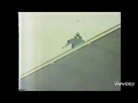 "vamos todos unidos CA#13" Barra: Comandos Azules &bull; Club: Millonarios