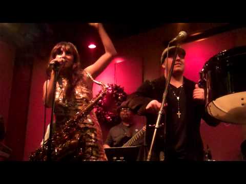 Dw3 and Jessy J -Before I Let You go- Do I Do- Live at  Jessy J's Birthday Bash